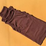 تاپ یقه اسکی تک رنگ قهوه ای